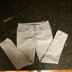Maurices jeans, Size:M-R, Color: Light gray